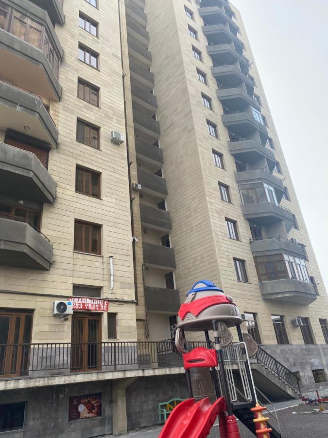 Евродвушка В Glendale Hills В Центре,С Видом На Арарат 耶烈万 外观 照片